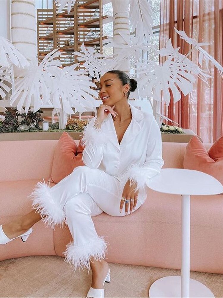 Ensemble deux pièces avec plumes Evani Paris