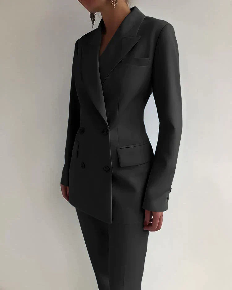 Ensemble deux pièces pour femmes avec blazer et pantalon slim Evani Paris